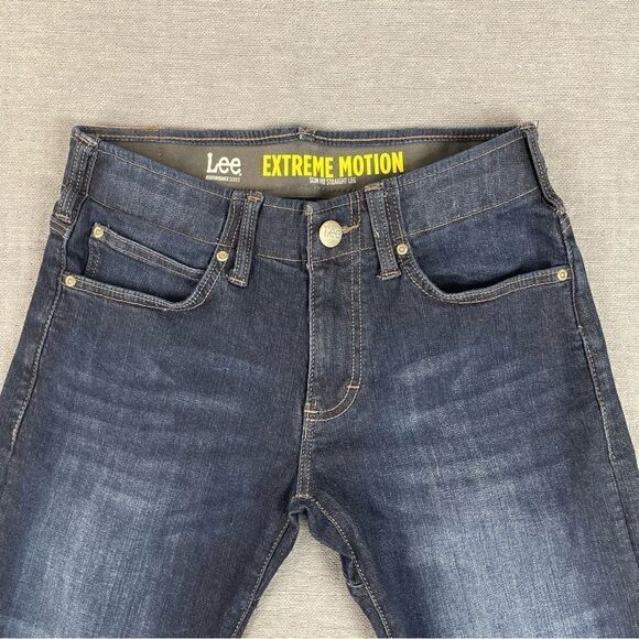Lee Extreme Motion Slim Fit Straight Leg Dark Denim Jeans Men’s Size 28x30 - Picture 2 of 10